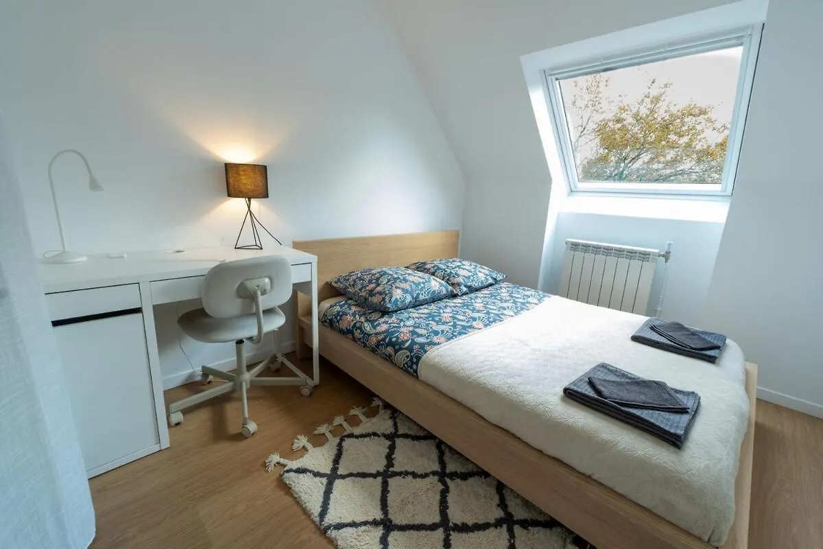 Maison De Ville Avec Terrasse Proche Metro Rennes Apartamento